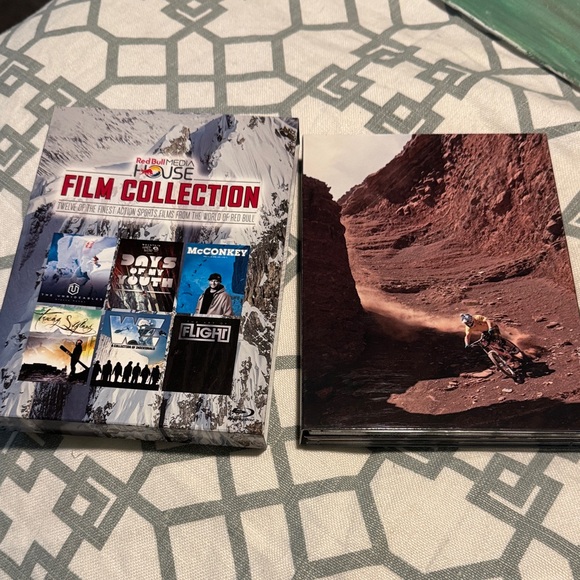 Film Collection - Multicolor - Picture 3 of 11